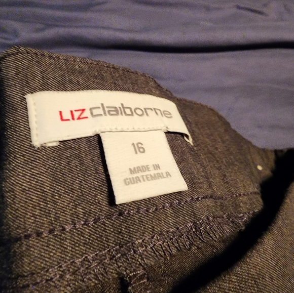 Liz Claiborne straight leg slacks - Picture 3 of 3